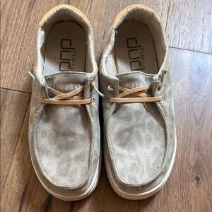 Hey Dude Tan Loafers Slip-Ons Comfort